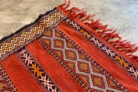 Moroccan Kilim Carpets: A Traditional Art Form